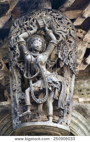 Shilabalika, Celestial Maiden, As A Dolu Kunita. A Lady Is Palying A Drum And Dancing . Chennakeshav