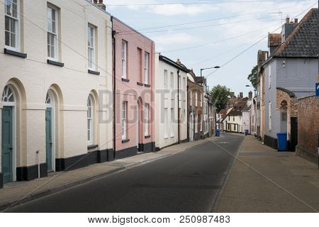 Beccles, Suffolk, Uk, July 2018 - Historic Buildings In Northgate In The Market Town Of Beccles, Suf