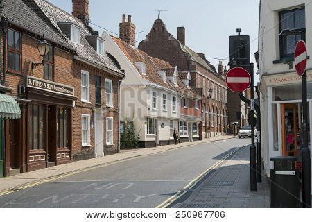 Beccles, Suffolk, Uk, July 2018 - Historic Building In Market Street In The Market Town Of Beccles, 