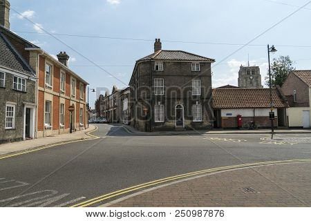 Beccles, Suffolk, Uk, July 2018 - Historic Buildings In Old Market In The Market Town Of Beccles, Su