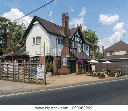 Beccles, Suffolk, Uk, July 2018 - The Royal Oak Public House In The Market Town Of Beccles, Suffolk,