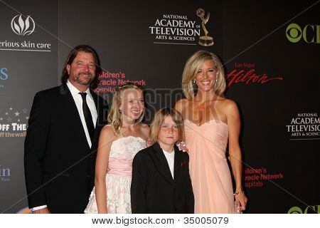 LAS VEGAS - JUN 19: Laura Wright na 38 Daytime Emmy Awards v Hilton Hotel & Casino