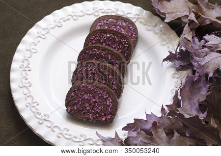 Chocolate Biscuit Roll With Coconut Without Baking