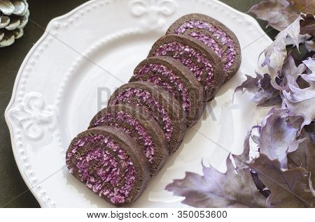 Chocolate Biscuit Roll With Coconut Without Baking