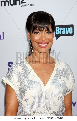LOS ANGELES - aoû 1: Gina Torres qui arrivent à la fête de NBC TCA Summer 2011 à l'hôtel SLS le 1er août