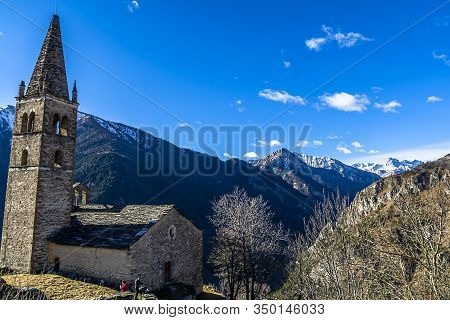 San Peyre Di Stroppo And The Lazaretto Of Caudano: Two Artistic Jewels Of The Maira Valley