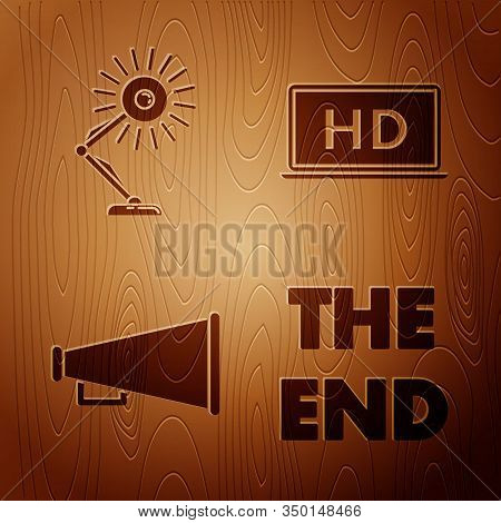 Set The End Handwritten Inscription , Table Lamp , Megaphone And Laptop Screen With Hd Video Technol