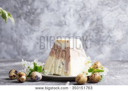 Traditional Easter Cottage Cheese Dessert With Raisins