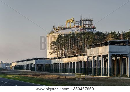 Lng Terminal - Tanks And Industrial Infrastructure Of The Enterprise