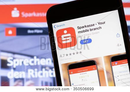 Los Angeles, California, Usa - 12 February 2020: Mobile Phone With Sparkasse Icon On Screen Close Up
