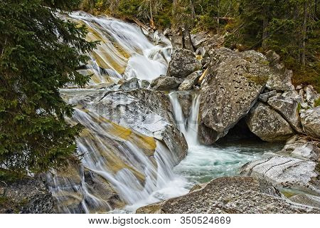 Cold Creak Waterfalls