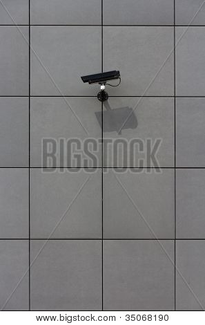 Big Brother: Dozor fotoaparát zaměřená na svůj cíl