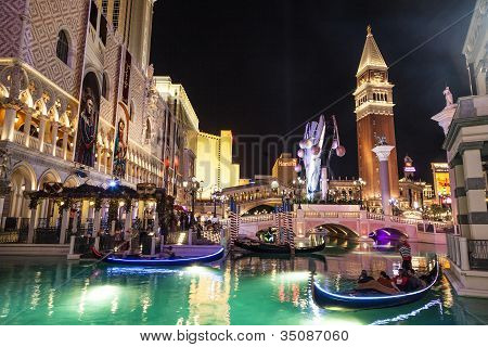 Gondeln auf dem venezianischen Resorthotel & Kasino