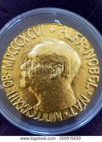 Chicago, Il February 14, 2020, Nobel Peace Prize Award Facsimile On Display At The Jane Addams Hull 