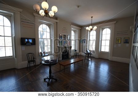 Chicago, Il February 14, 2020, Jane Addams Hull House And Museum Interior Room At The University Of 