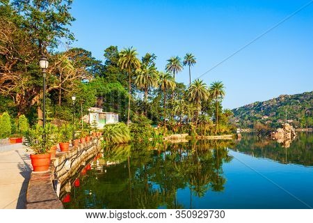 Mount Abu And Nakki Lake Promenade. Mount Abu Is A Hill Station In Rajasthan State, India.