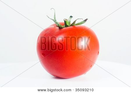 Frisk tomat