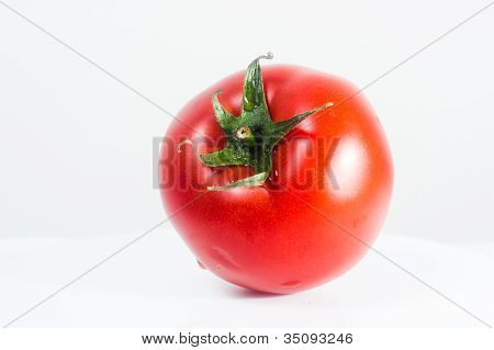 Frisk tomat