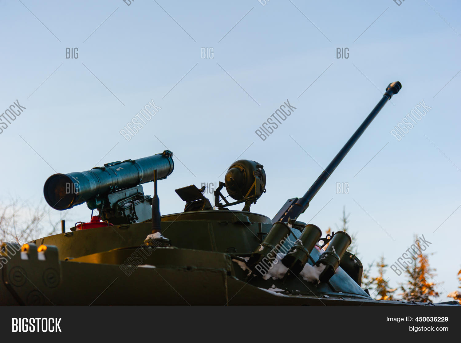 Modern Antitank Gun Image & Photo (Free Trial) Bigstock