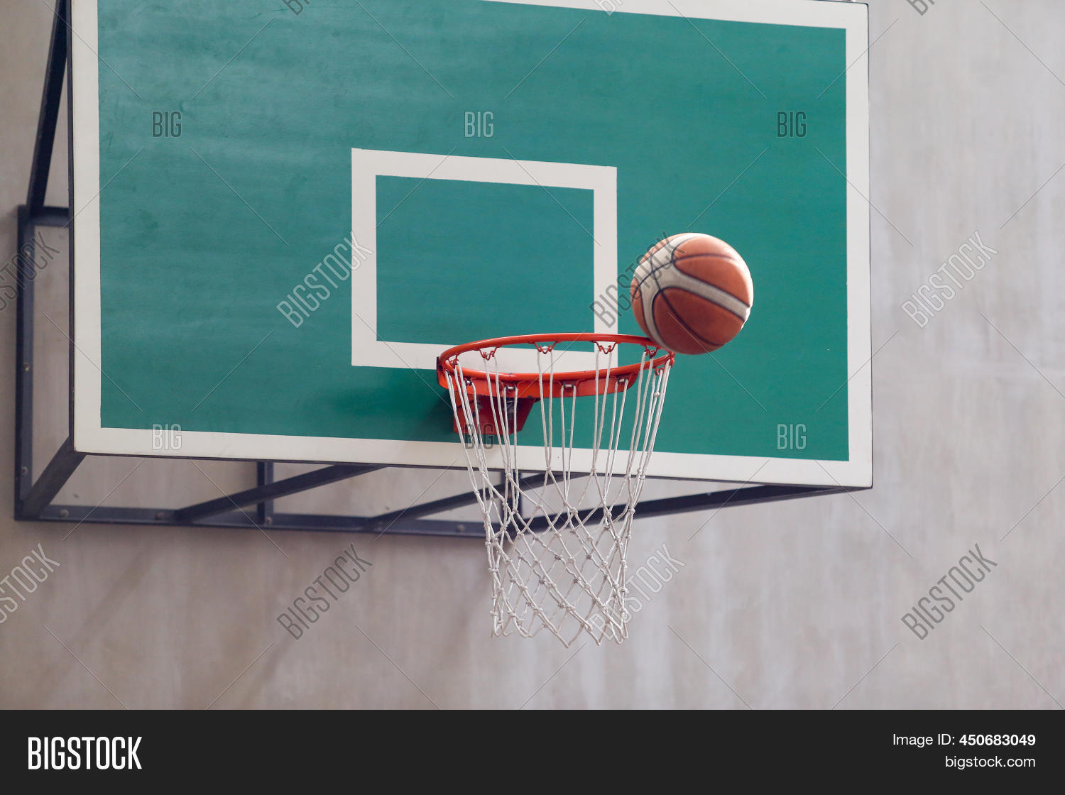 Good Basketball Throw Image & Photo (Free Trial) Bigstock
