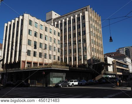 Corso Matteotti 8 Building In Turin