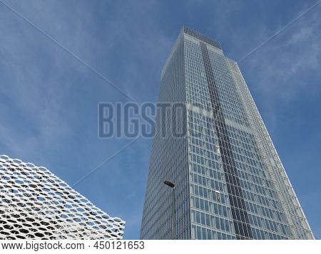 Regione Piemonte Skyscraper In Turin