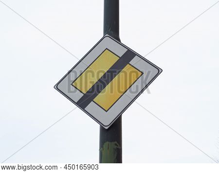 Regulatory Signs, End Of A Priority Road