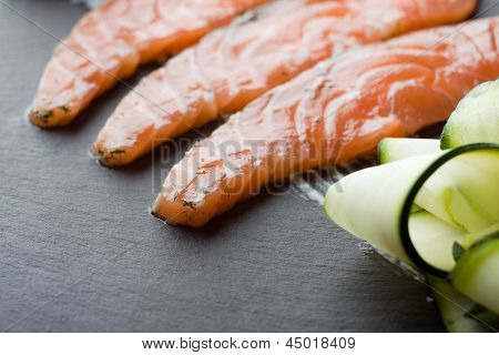 Hjemmelavet laks Gravadlax, lavvandede Dof