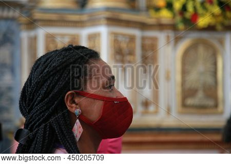 Salvador, Bahia, Brazil - December 13, 2021: Faithful Celebrate Santa Luzia Day - Patron Of Ophthalm