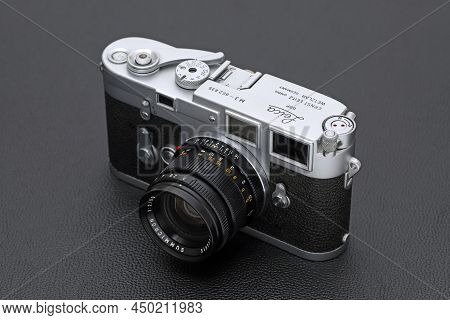 Kagawa, Japan - February 27, 2022: Leica M3 Rangefinder Camera With Leitz 50mm F2 Summicron M-mount 