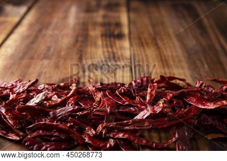 Chile De Arbol. This Potent Mexican Chili Can Be Used Fresh, Powdered Or Dried For Salsa Preparation