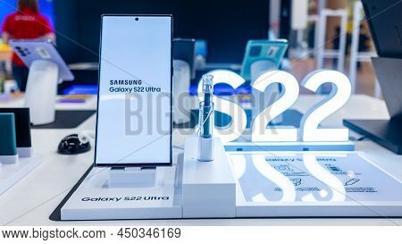 February 15, 2022, Moscow, Russia. The New Samsung Galaxy S22 Ultra Mobile Phone In A Store Window.