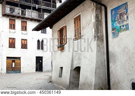  FIERA DI PRIMIERO, ITALY - 27 september 2021 - Architectural detail in Fiera di Primiero, Pale di San Martino, Trentino Alto-Adige, Italy, Europe                              