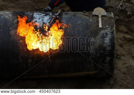 Working With Gas Cutting Requires Special Skill To Cut Pipes With Fire.