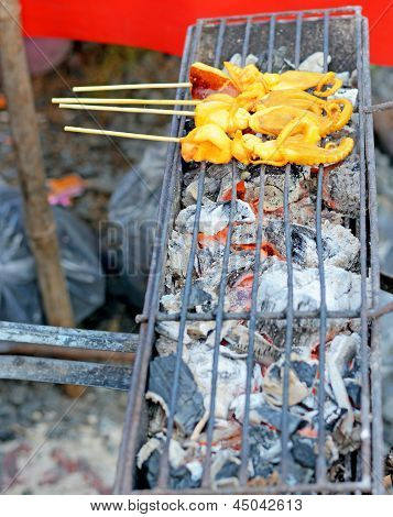 Bläckfisk på grillen
