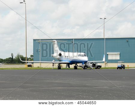 Moderna Business Jet flyg prep