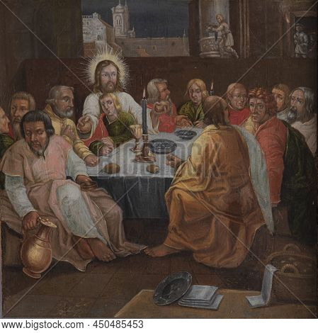 Altarpiece From 1625 By An Unknown Artist Depicting The Last Supper With Jesus And His Diciples Sitt