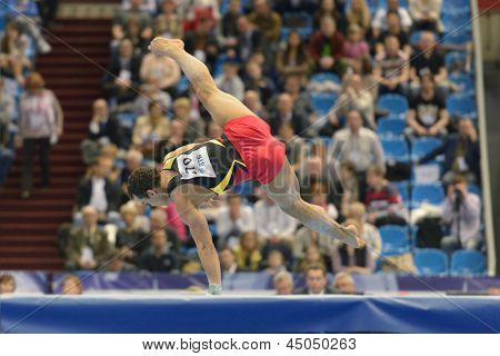 Moskau, Russland - APRIL 20: Matthias Fahrig, Deutschland führt Bodenturnen im Finale der 5. Euro