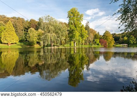 Stourhead House And Gardens