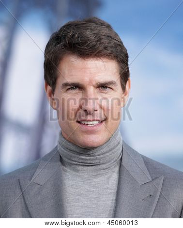 LOS ANGELES - APR 10: Tom Cruise ankommer til 