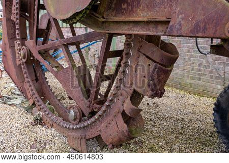 Buckeye Trencher Model 16Sd