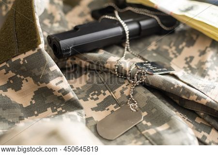 Us Army Uniform, Us Military Concept. Gun,