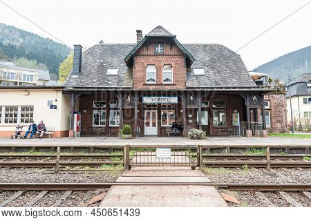 Kordel, Rhineland-palatinate- Germany - 04 09 2019 People Waiting For The Local Train At The Railway
