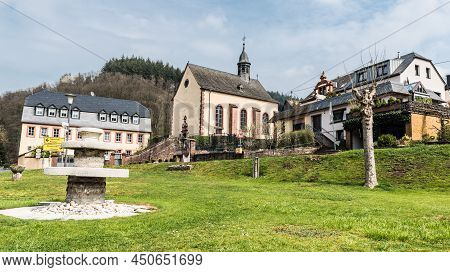 Auw An Der Kyll, Rhineland-palatinate - Germany - 04 10 2019 - Scenic View Over The Church, Square A