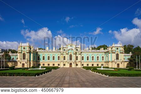 Panoramic View Of Mariinskyi Palace In Kyiv, Ukraine. Mariinskyi Palace - The Official Ceremonial Re