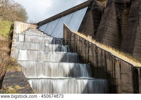 Wimbleball Dam