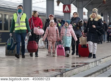 Bucharest, Romania - March 09, 2022: Ukrainian Refugees From Ukraine Arrived In North Railway Statio