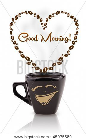 Tazza di caffè con caffè in grani a forma di cuore con Buongiorno firmare, isolated on white