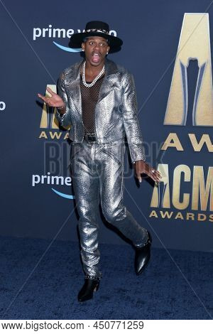 LAS VEGAS - MAR 7:  Jimmie Allen at the 2022 Academy of Country Music Awards  Arrivals at Allegient Stadium on March 7, 2022  in Las Vegas, NV