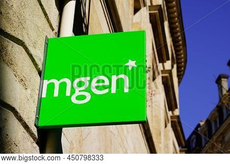 Bordeaux , Aquitaine  France - 03 07 2022 : Mgen Logo And Green Text Sign On Facade French Mutual Br